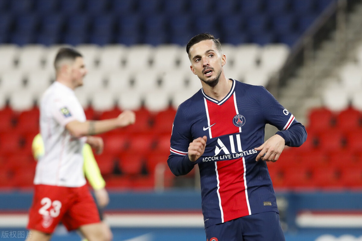 关于里程碑夜罗马止住颓势；法甲加时末段刷纪录；媒体盛赞；球探报告显示潜力的信息