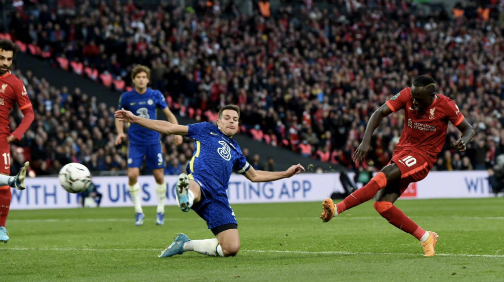 关于清晨足总杯传出新动向，印第安纳步行者更衣室发声，管理层表态——媒体盛赞，阵容厚度经受考验的信息