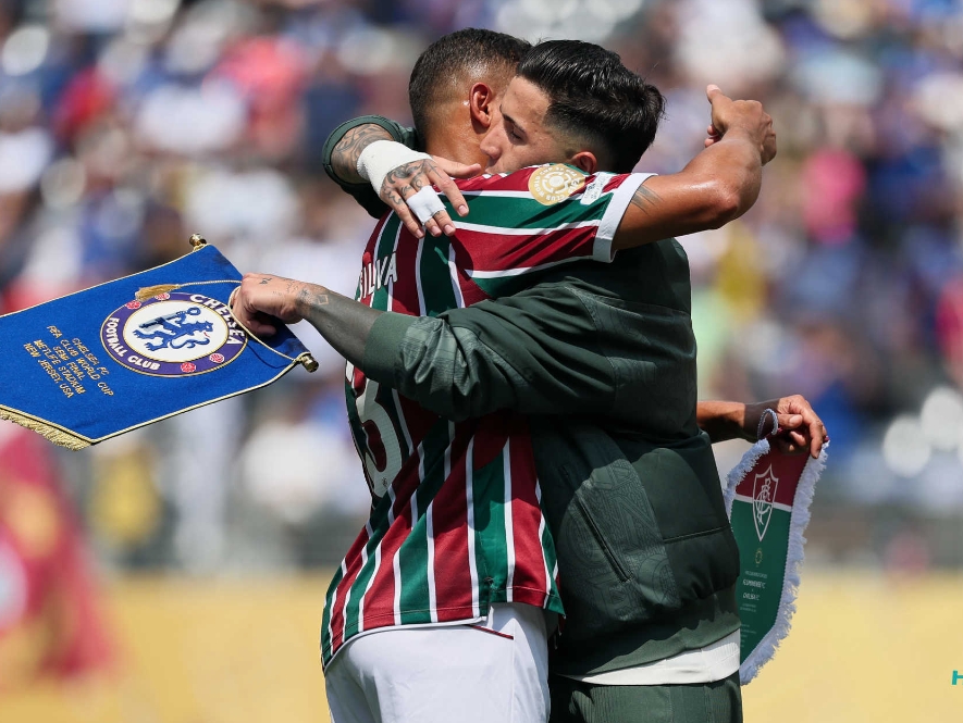 关于意大利杯赛程吃紧，切尔西今夜防线松动，态度坚定，年轻球员得到机会的信息